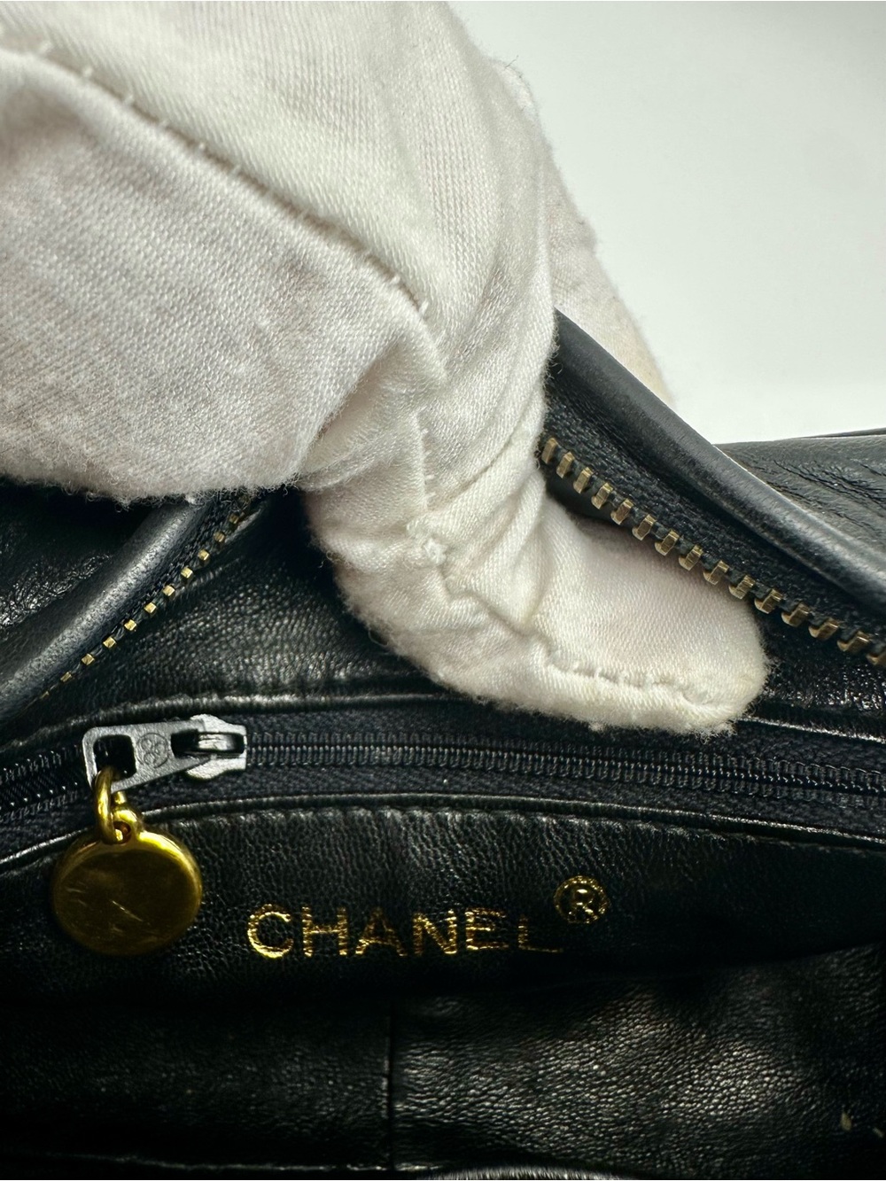 CHANEL Vintage Black Quilted Leather Crossbody with 24K Gold CC and Tassel - Picture 11 of 13